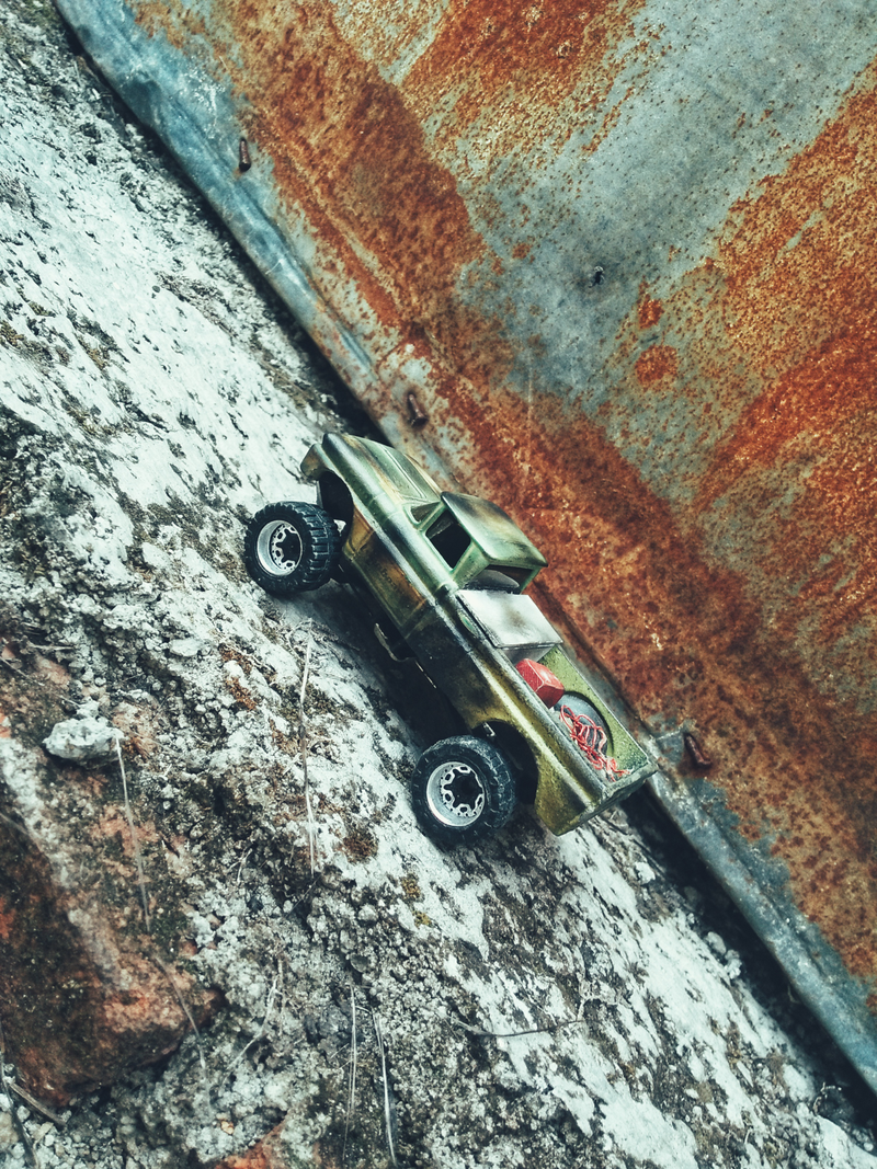 Illustration for article titled Car Week: (not so) Swingin'60's